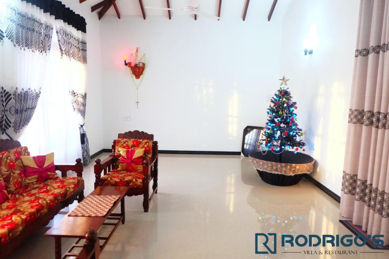 Rodrigo'S Villa & Restaurant Negombo Extérieur photo